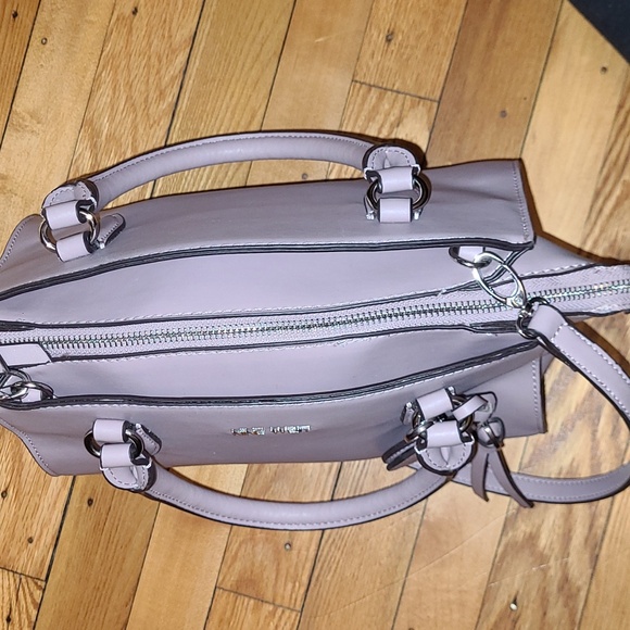 Nine West Muted Mauve/Pink Colored, 3 Compartment, Pre-loved Purse - Picture 4 of 12